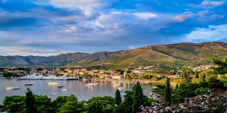 eine mediterrane Landschaft in Montenegro