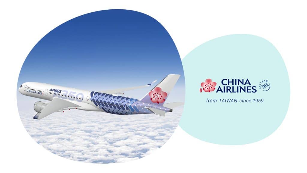 Flugzeug des ISIC Partners China Airlines fliegt am Himmel.